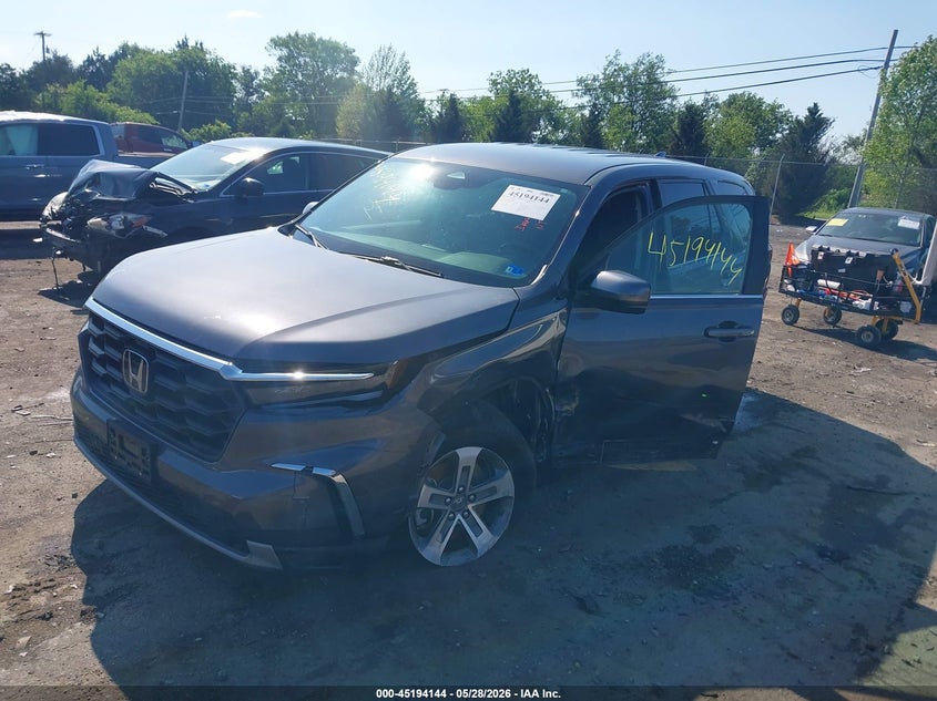 2024 Honda Pilot VIN 5FNYG1H51RB049503 IAAI salvage auction — FRONT END, Salvage Title, sold $12,600 on 2026-07-31 (photo 2)