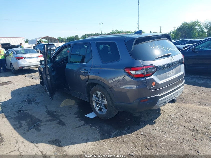 2024 Honda Pilot VIN 5FNYG1H51RB049503 IAAI salvage auction — FRONT END, Salvage Title, sold $10,500 on 2026-07-31 (photo 3)