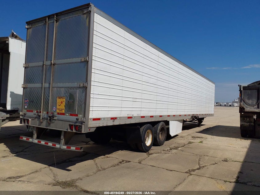 2018 Utility trailer mfg Unknown VIN 1UYVS2532J6252007 IAAI salvage auction — SIDE, Salvage (Illinois), sold $10,600 on 2026-08-26 (photo 4)