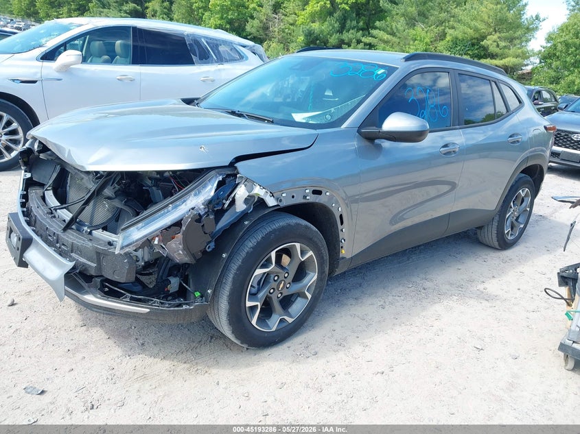 2024 Chevrolet Trax VIN KL77LHE27RC128677 IAAI salvage auction — FRONT END, Salvage Title, sold $6,500 on 2026-07-11 (photo 2)