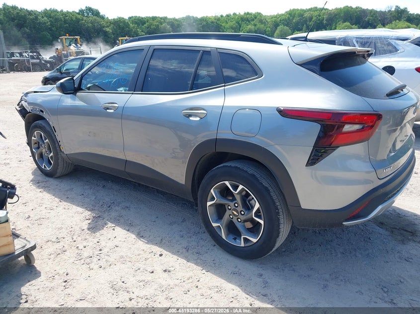 2024 Chevrolet Trax VIN KL77LHE27RC128677 IAAI salvage auction — FRONT END, Salvage Title, sold $6,500 on 2026-07-11 (photo 3)