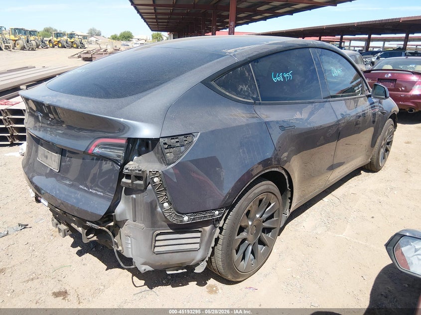 2023 Tesla Model y VIN 7SAYGAEE2PF668955 IAAI salvage auction — FRONT END, Salvage Title, sold $9,200 on 2026-07-11 (photo 4)