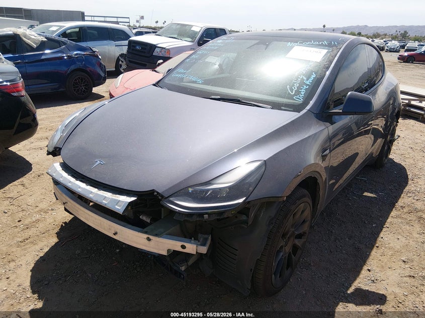 2023 Tesla Model y VIN 7SAYGAEE2PF668955 IAAI salvage auction — FRONT END, Salvage Title, sold $9,200 on 2026-07-11 (photo 6)