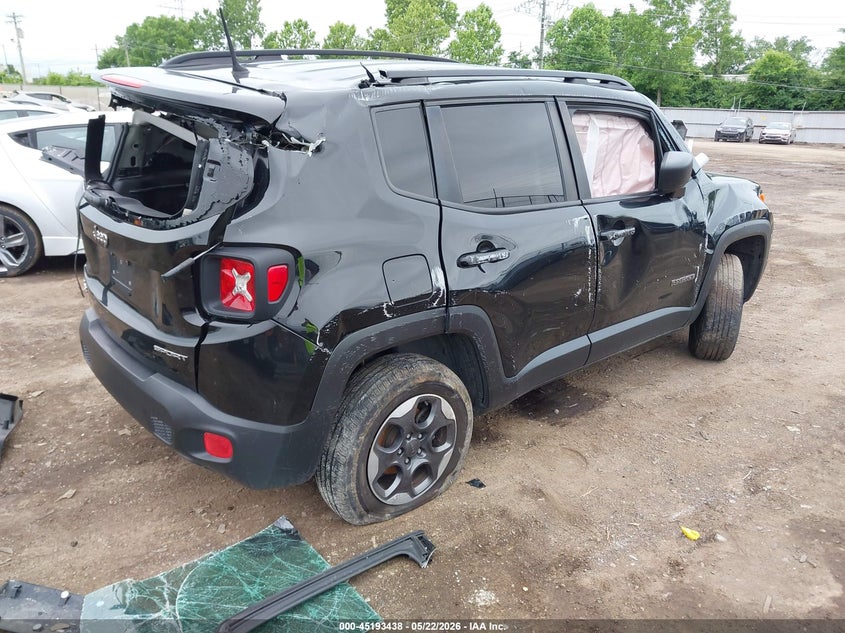 2017 Jeep Renegade VIN ZACCJBAB3HPG56401 IAAI salvage auction — ROLLOVER, Salvage (Ohio), sold $475 on 2026-07-09 (photo 4)