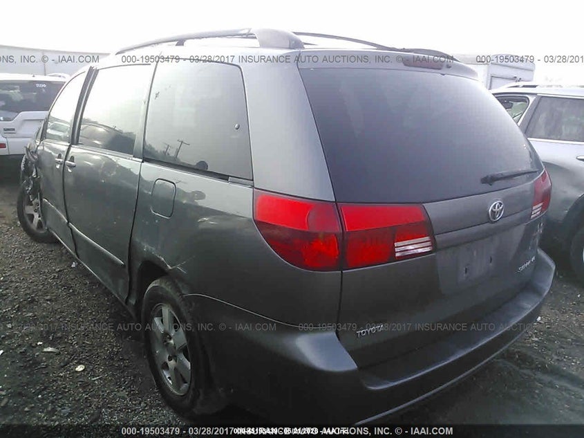 2004 Toyota Sienna VIN 5TDZA23C84S102218 IAAI salvage auction — SIDE, Salvage (Idaho), sold $650 on 2026-07-28 (photo 3)
