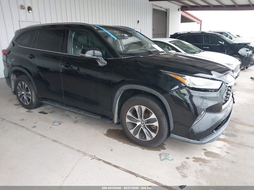 2020 Toyota Highlander VIN 5TDGZRBH3LS521713 IAAI salvage auction — FRONT END, Salvage Title, sold $16,075 on 2026-07-17 (photo 1)