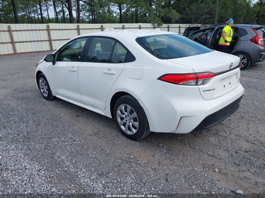 2026 Toyota Corolla VIN JTDBCMFE5T3117926 IAAI salvage auction — RIGHT FRONT, Clear (Florida), sold $9,200 on 2026-07-15 (photo 3)