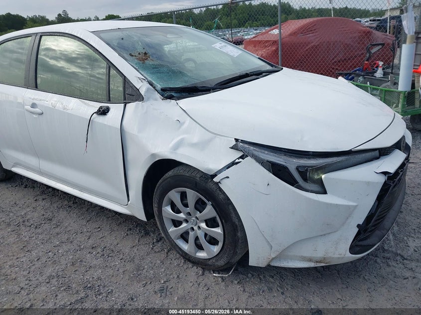 2026 Toyota Corolla VIN JTDBCMFE5T3117926 IAAI salvage auction — RIGHT FRONT, Clear (Florida), sold $9,200 on 2026-07-15 (photo 6)