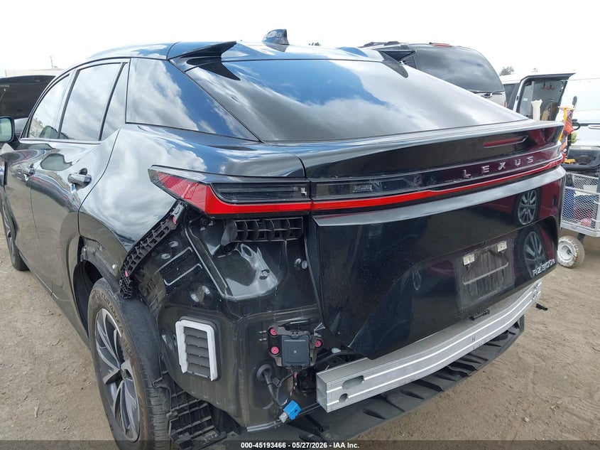 2024 Lexus Rz VIN JTJABABB4RA004057 IAAI salvage auction — REAR END, Wait Title, sold $15,200 on 2026-08-01 (photo 6)