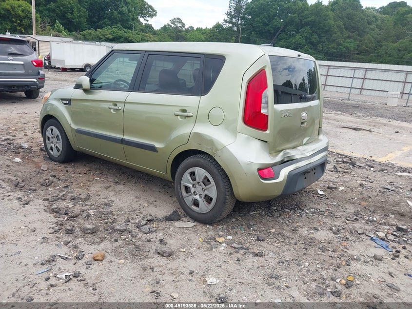 2013 Kia Soul VIN KNDJT2A5XD7624516 IAAI salvage auction — REAR END, Salvage (Georgia), sold $425 on 2026-07-15 (photo 3)