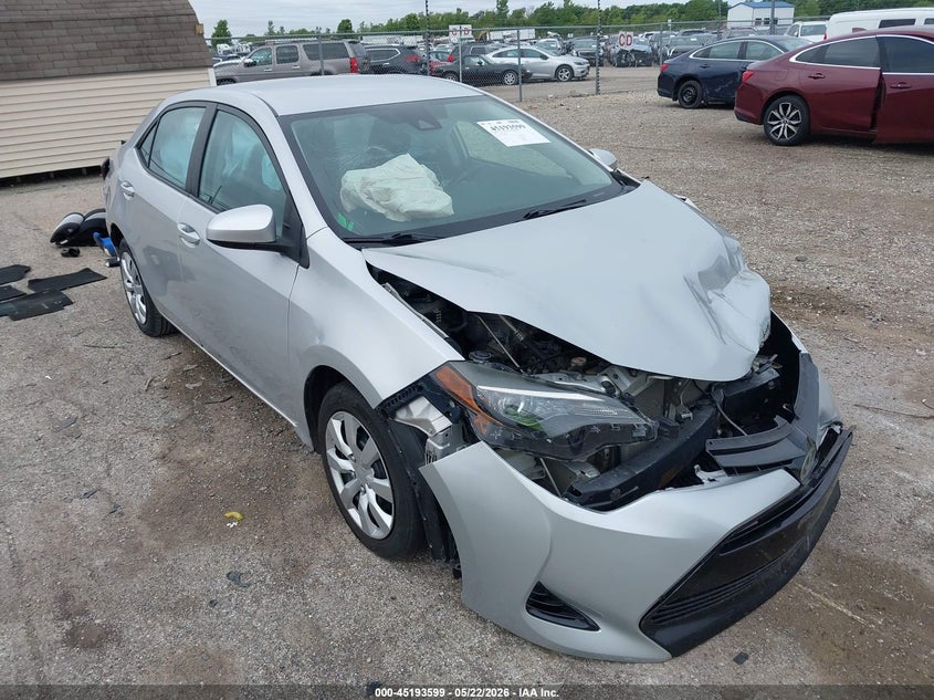 2018 Toyota Corolla VIN 5YFBURHE7JP800853 IAAI salvage auction — FRONT & REAR, Salvage (Illinois), sold $1,400 on 2026-07-15 (photo 1)