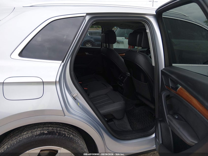2022 Audi Q5 VIN WA1EAAFY2N2081529 IAAI salvage auction — HAIL, Clear (Missouri), sold $14,550 on 2026-07-20 (photo 8)