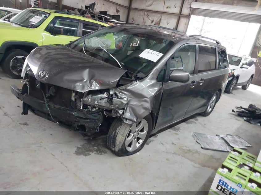 2017 Toyota Sienna VIN 5TDKZ3DC2HS802384 IAAI salvage auction — ALL OVER, Salvage (Georgia), sold $1,750 on 2026-07-14 (photo 2)