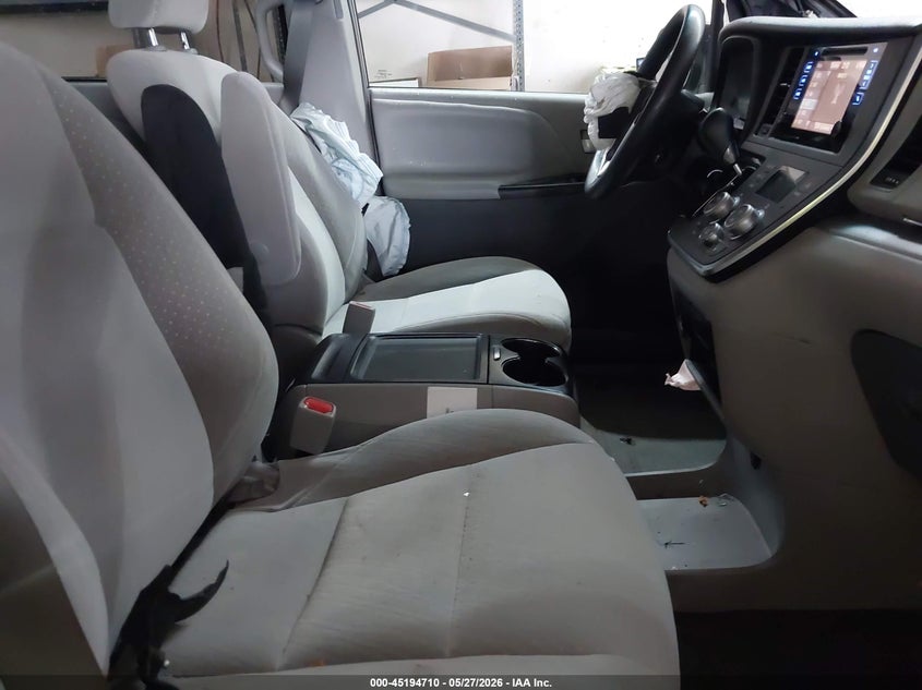 2017 Toyota Sienna VIN 5TDKZ3DC2HS802384 IAAI salvage auction — ALL OVER, Salvage (Georgia), sold $1,750 on 2026-07-14 (photo 5)