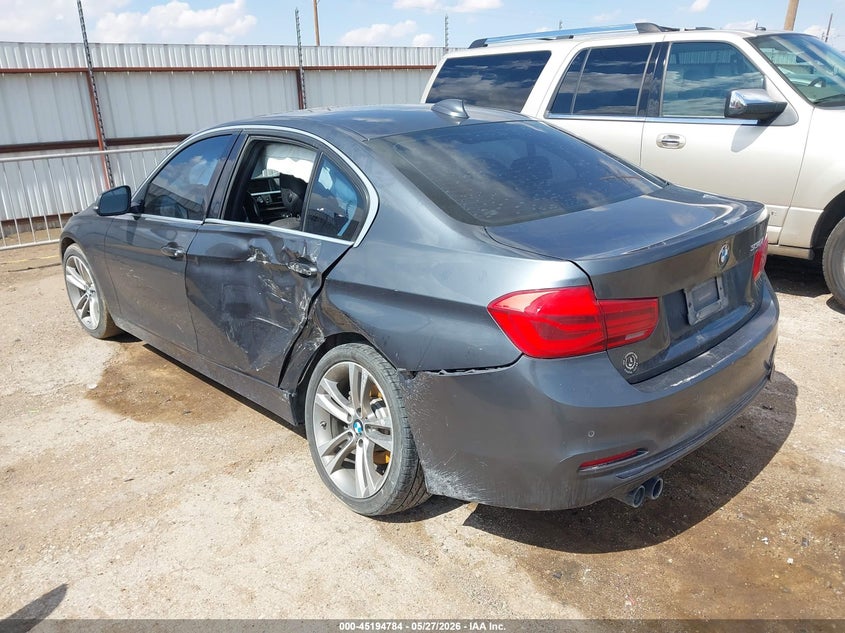 2017 BMW 3er VIN WBA8B9G52HNU50408 IAAI salvage auction — LEFT SIDE, Salvage Title, sold $25 on 2026-07-28 (photo 3)