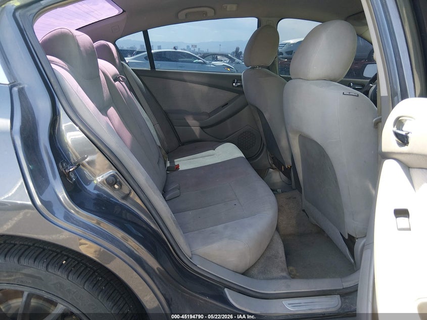 2010 Nissan Altima VIN 1N4AL2AP5AN460168 IAAI salvage auction — NORMAL WEAR, Regular (Nevada), sold $100 on 2026-07-24 (photo 8)