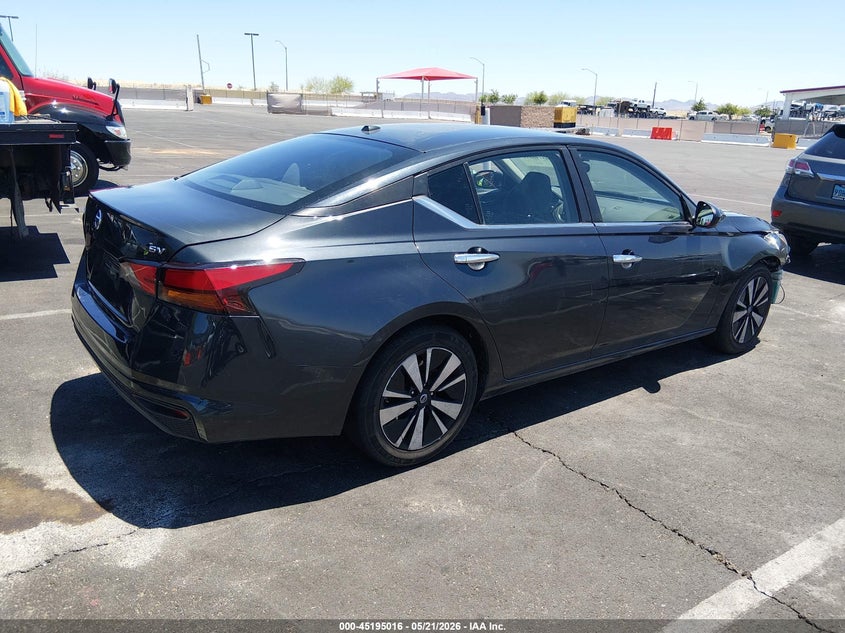 2021 Nissan Altima VIN 1N4BL4DV6MN349224 IAAI salvage auction — FRONT & REAR, Salvage (Nevada), sold $3,000 on 2026-08-22 (photo 4)