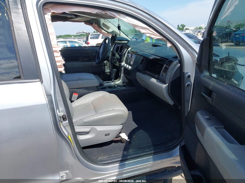 2012 Toyota Tundra VIN 5TFEM5F18CX050776 IAAI salvage auction — ROLLOVER, Salvage (Texas), sold $25 on 2026-07-21 (photo 5)