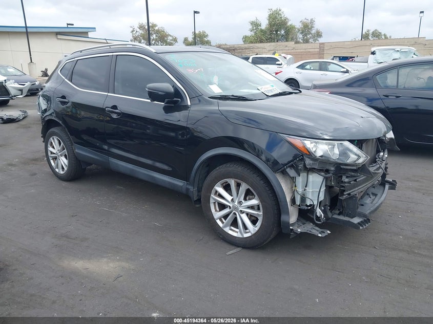 2017 Nissan Rogue VIN JN1BJ1CP8HW024076 IAAI salvage auction — FRONT & REAR, Salvage Title, sold $1,550 on 2026-07-24 (photo 1)