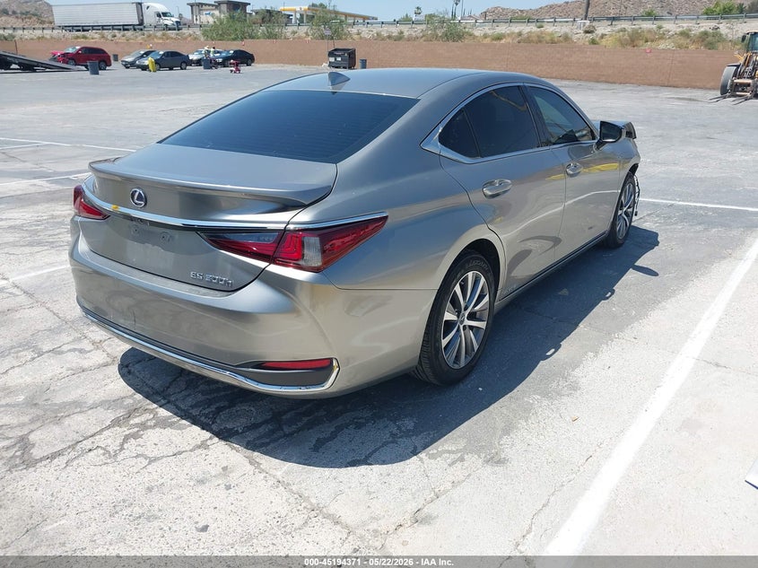 2021 Lexus VIN 58ACA1C18MU002005 IAAI salvage auction — FRONT END, Salvage (Georgia), sold $9,300 on 2026-07-29 (photo 4)
