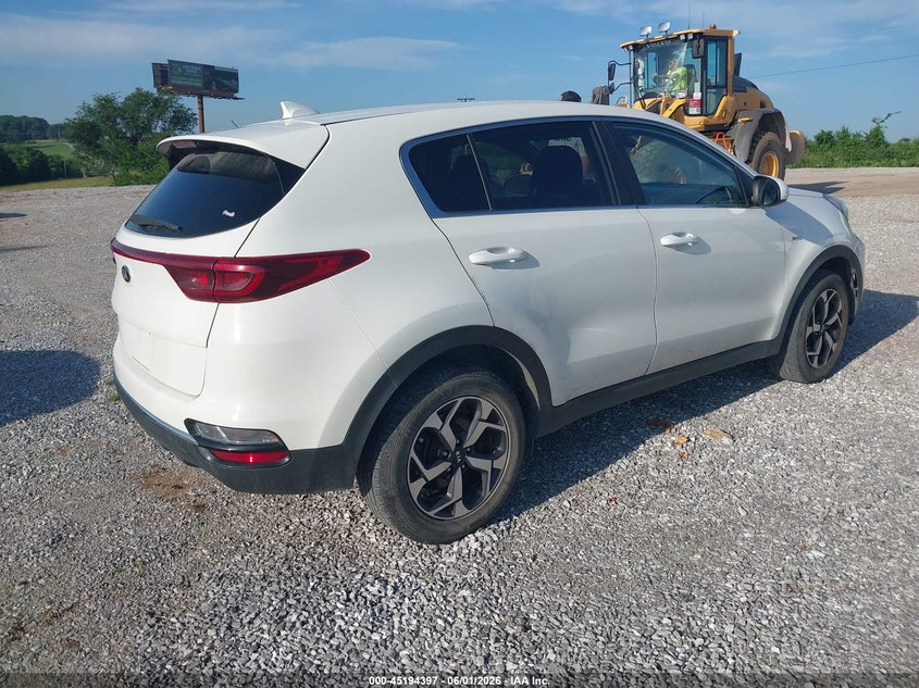 2020 Kia Sportage VIN KNDPMCAC9L7741093 IAAI salvage auction — HAIL, Clear (Missouri), sold $2,300 on 2026-07-27 (photo 4)