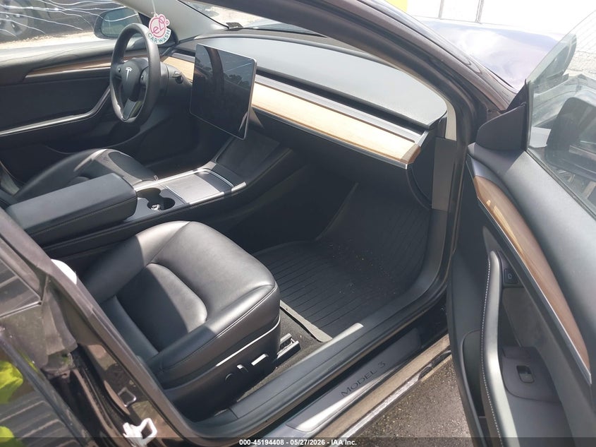2022 Tesla Model 3 VIN 5YJ3E1EB9NF126106 IAAI salvage auction — FRONT & REAR, Salvage Title, sold $50 on 2026-07-23 (photo 5)