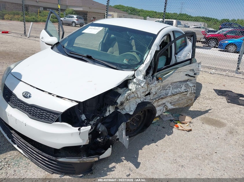 2017 Kia Rio VIN KNADM4A37H6025621 IAAI salvage auction — SIDE, Salvage Title, sold $525 on 2026-07-07 (photo 6)