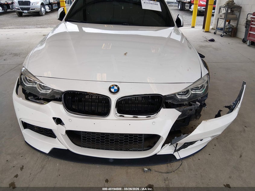 2018 BMW 3er VIN WBA8B7C51JA573138 IAAI salvage auction — FRONT END, Bill Of Sale (Washington), sold $14,650 on 2026-07-08 (photo 6)