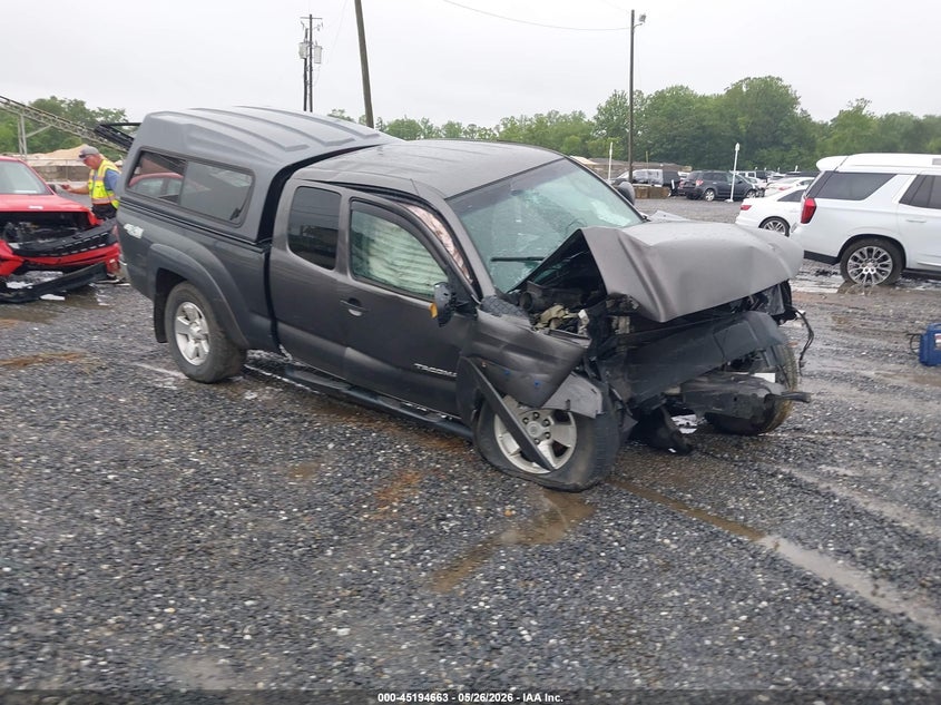 2013 Toyota Tacoma VIN 5TFUX4EN9DX016820 IAAI salvage auction — FRONT END, Salvage (North Carolina), sold $1,975 on 2026-07-31 (photo 1)