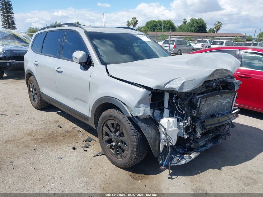 2025 Kia Telluride VIN 5XYP5DGC8SG632460 IAAI salvage auction — FRONT END, Salvage Title, sold $15,525 on 2026-07-14 (photo 1)