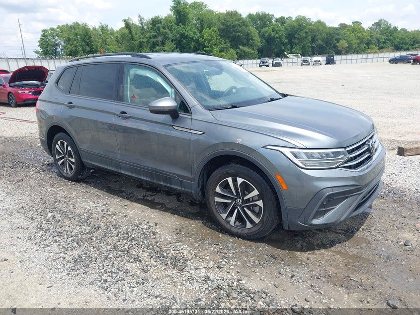 2024 Volkswagen Tiguan VIN 3VVRB7AX6RM003857 IAAI salvage auction — LEFT SIDE, Salvage (Georgia), sold $8,000 on 2026-07-27 (photo 1)