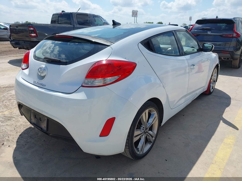 2017 Hyundai Veloster VIN KMHTC6ADXHU312366 IAAI salvage auction — UNDERCARRIAGE, Original (Texas), sold $475 on 2026-07-29 (photo 4)
