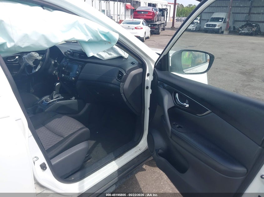 2018 Nissan Rogue VIN KNMAT2MT6JP608979 IAAI salvage auction — RIGHT FRONT, Certificate Of Destruction (Florida), sold $1,300 on 2026-07-14 (photo 5)