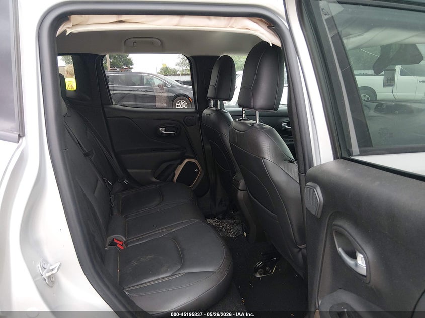 2017 Jeep Renegade VIN ZACCJBDB5HPE50895 IAAI salvage auction — FRONT END, Salvage (Missouri), sold $550 on 2026-08-17 (photo 8)