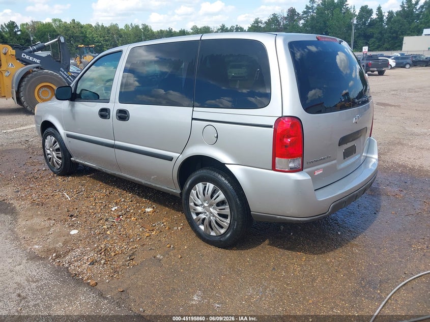 2008 Chevrolet Uplander VIN 1GNDU23138D108985 IAAI salvage auction — FRONT END, Clear (Mississippi), sold $350 on 2026-07-09 (photo 3)