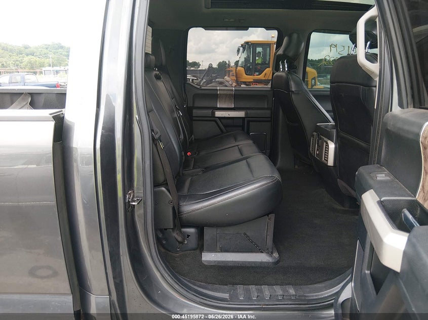 2017 Ford F250 VIN 1FT7W2BT3HEC08307 IAAI salvage auction — HAIL, Salvage (Missouri), sold $13,100 on 2026-07-28 (photo 8)