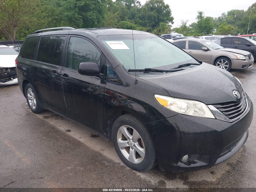 2012 Toyota Sienna VIN 5TDKK3DC4CS183493 IAAI salvage auction — HAIL, Salvage (Kansas), sold $1,050 on 2026-07-15 (photo 1)