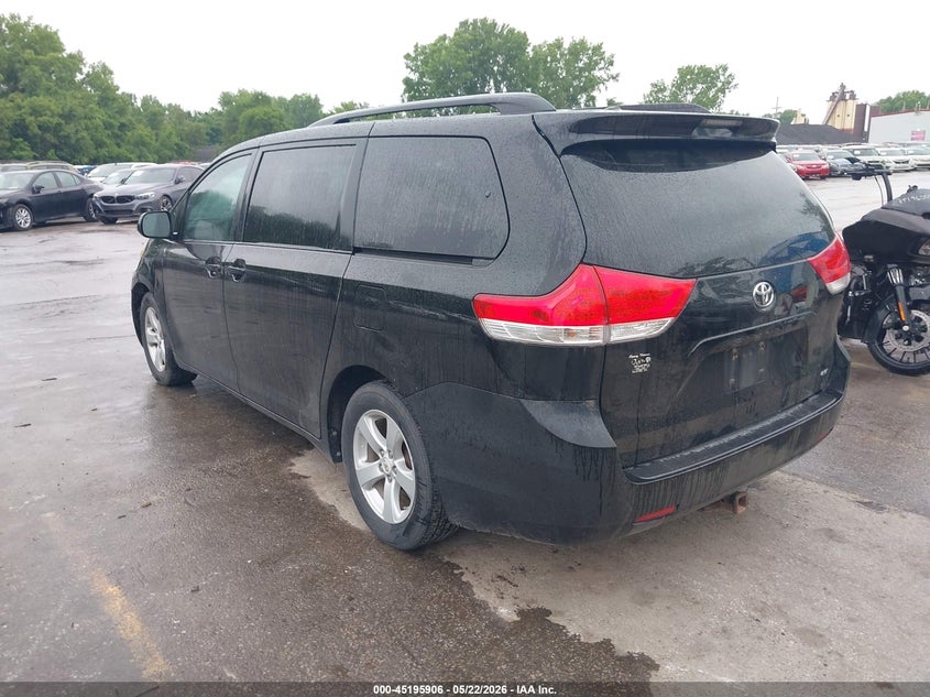2012 Toyota Sienna VIN 5TDKK3DC4CS183493 IAAI salvage auction — HAIL, Salvage (Kansas), sold $1,050 on 2026-07-15 (photo 3)