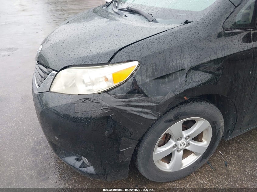 2012 Toyota Sienna VIN 5TDKK3DC4CS183493 IAAI salvage auction — HAIL, Salvage (Kansas), sold $1,050 on 2026-07-15 (photo 6)