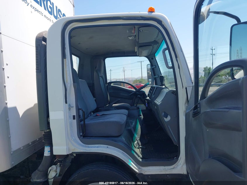 2017 Isuzu VIN JALE5W162H7300055 IAAI salvage auction — LEFT & RIGHT, Clear - Dealer Only (California), sold $6,600 on 2026-07-06 (photo 5)