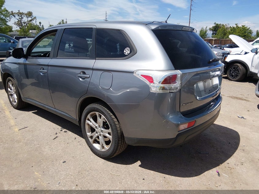 2014 Mitsubishi Outlander VIN JA4AZ3A38EZ011457 IAAI salvage auction — FRONT END, Salvage (Colorado), sold $675 on 2026-07-07 (photo 3)