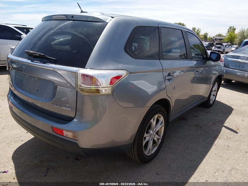 2014 Mitsubishi Outlander VIN JA4AZ3A38EZ011457 IAAI salvage auction — FRONT END, Salvage (Colorado), sold $675 on 2026-07-07 (photo 4)