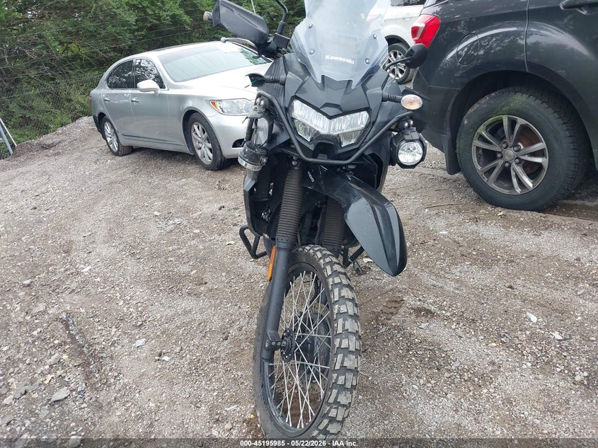 2023 Kawasaki Klr 650 VIN ML5KLEH19PDA17910 IAAI salvage auction — RIGHT SIDE, Salvage (Indiana), sold $1,850 on 2026-07-14 (photo 5)
