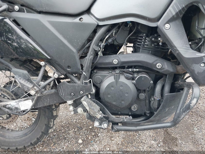 2023 Kawasaki Klr 650 VIN ML5KLEH19PDA17910 IAAI salvage auction — RIGHT SIDE, Salvage (Indiana), sold $1,850 on 2026-07-14 (photo 8)