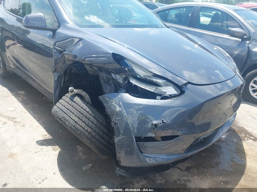 2021 Tesla Model y VIN 5YJYGDEE3MF141288 IAAI salvage auction — FRONT END, Salvage Title, sold $9,975 on 2026-07-06 (photo 6)