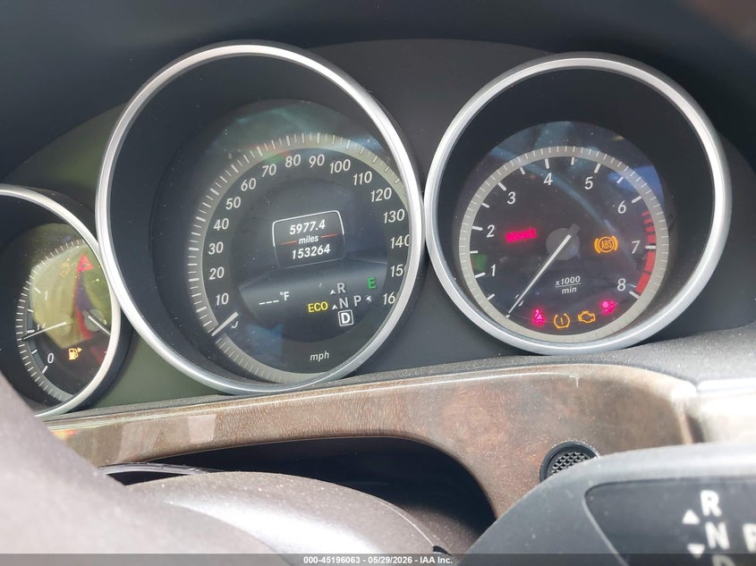 2014 Mercedes-benz E-klasse VIN WDDHF5KB5EA872372 IAAI salvage auction — BIO HAZARD, Salvage Title, sold $1,000 on 2026-07-10 (photo 7)