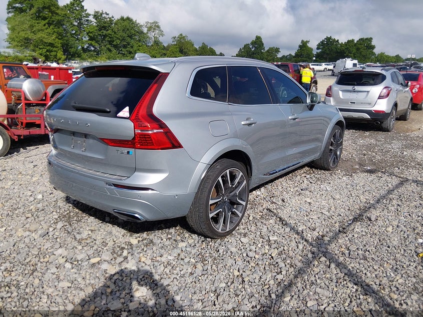 2018 Volvo Xc60 VIN YV4A22RL8J1042402 IAAI salvage auction — LEFT SIDE, Salvage Title, sold $7,300 on 2026-08-12 (photo 4)