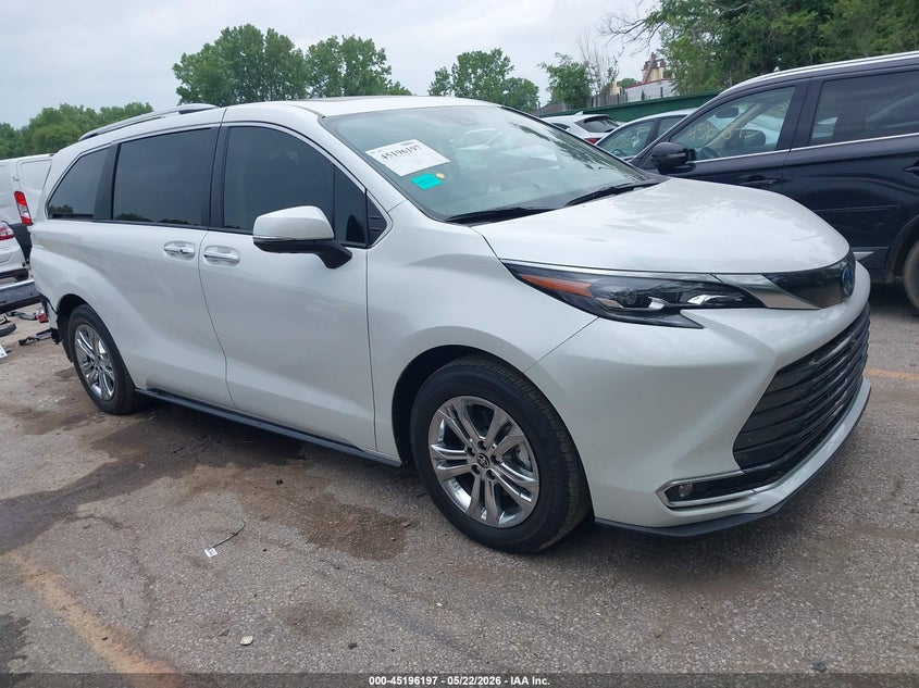 2024 Toyota Sienna VIN 5TDESKFC4RS142651 IAAI salvage auction — REAR END, Salvage (Kansas), sold $27,550 on 2026-07-08 (photo 1)