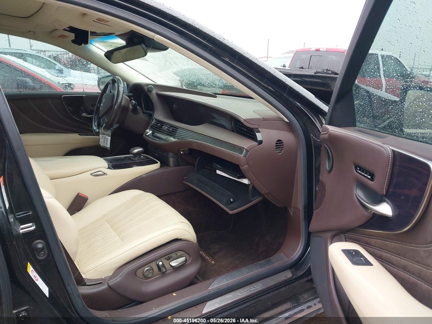 2018 Lexus Ls VIN JTHC5LFF8J5002092 IAAI salvage auction — FRONT END, Salvage Title, sold $14,700 on 2026-07-28 (photo 5)