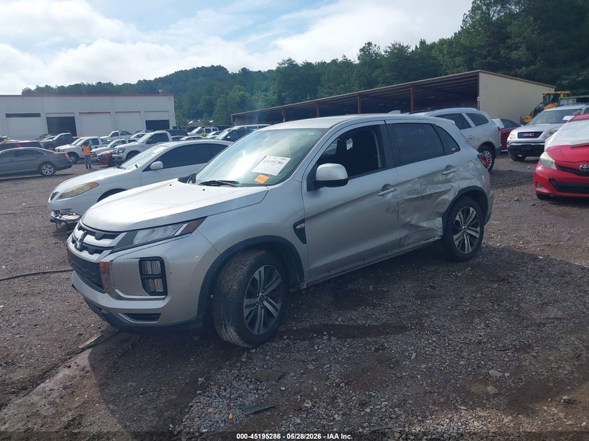 2020 Mitsubishi Outlander VIN JA4AP3AUXLU017785 IAAI salvage auction — LEFT SIDE, Salvage Title, sold $3,100 on 2026-07-29 (photo 2)